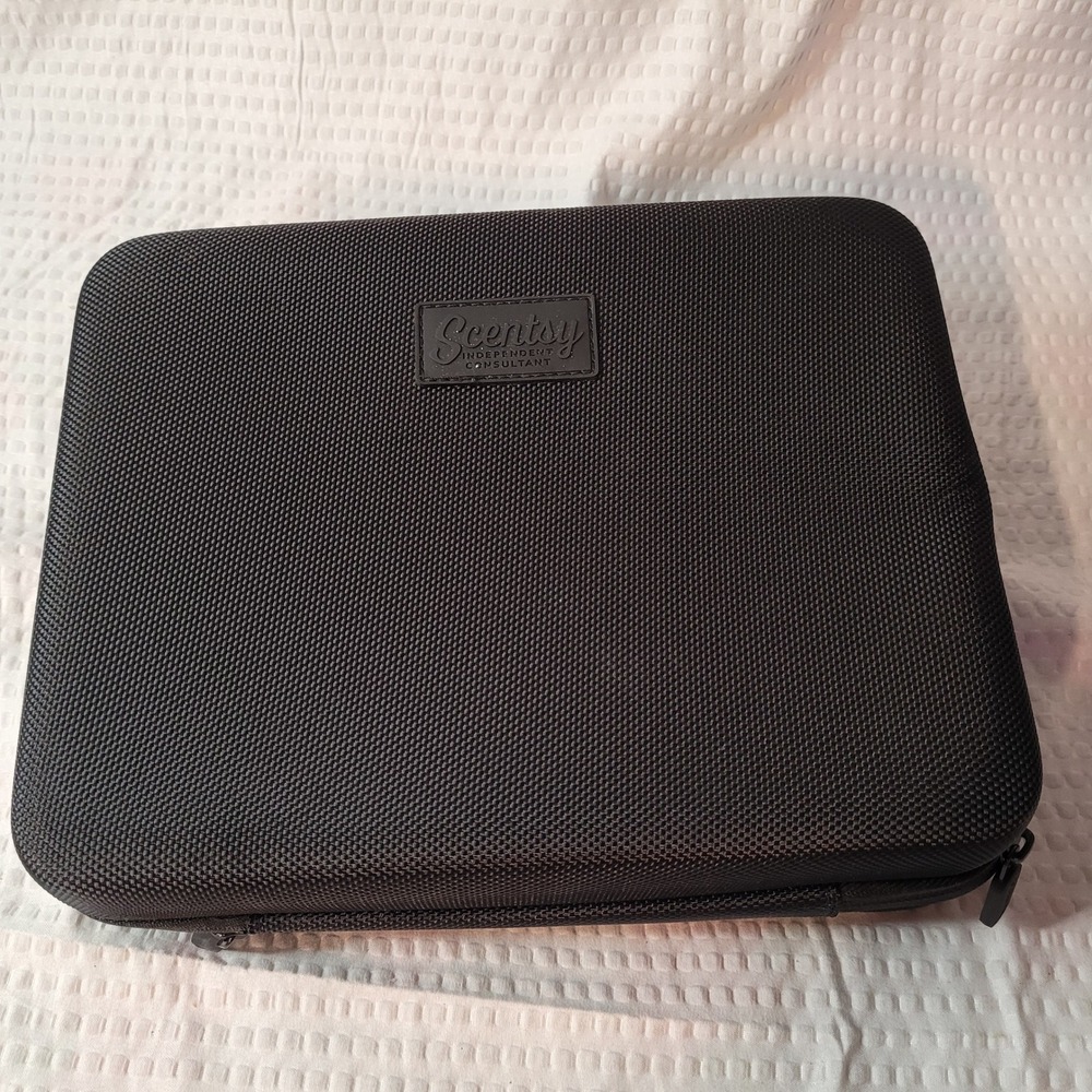 Scentsy Independent‎ Consultant Travel Case Black Hardshell Organizer with Strap